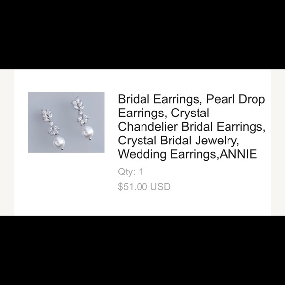 Chandelier Earrings with Pearl - Picture 3 of 3